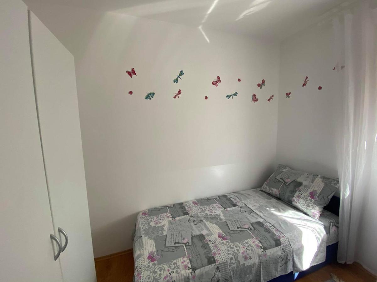 Renic Apartment Nin