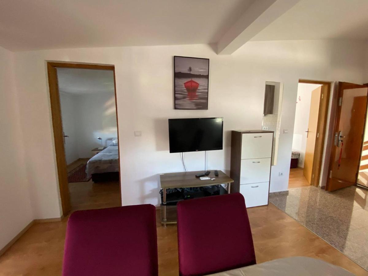 Apartment Renic Nin